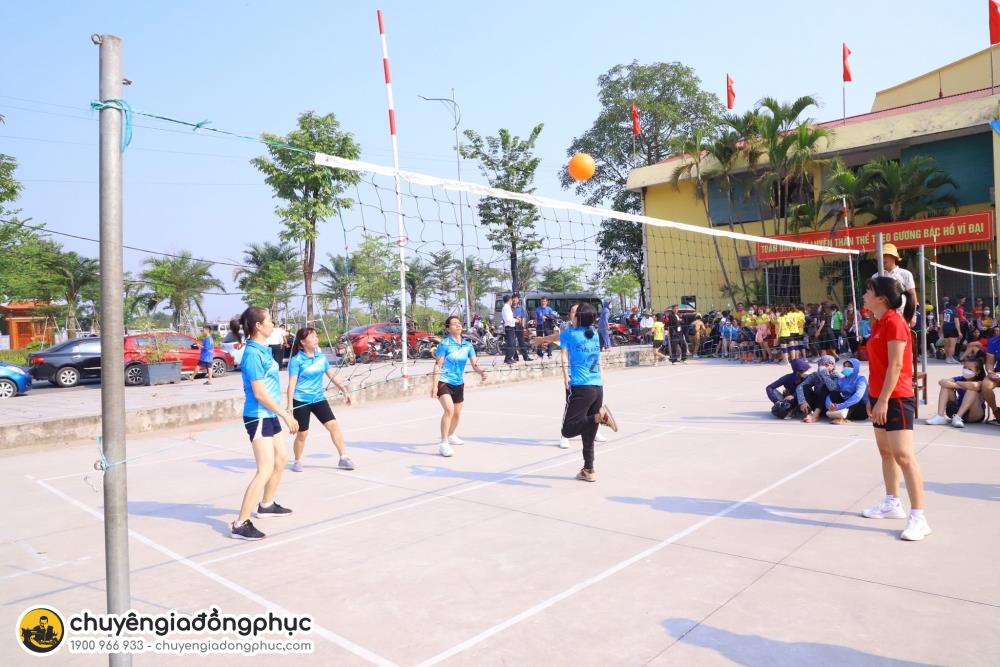 Mẫu áo thun thể thao phổ biến