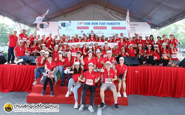 Áo đồng phục sự kiện màu đỏ