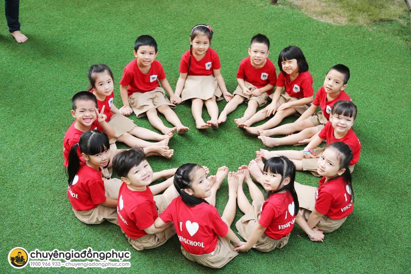 Hướng dẫn chọn size cho áo thun mầm non