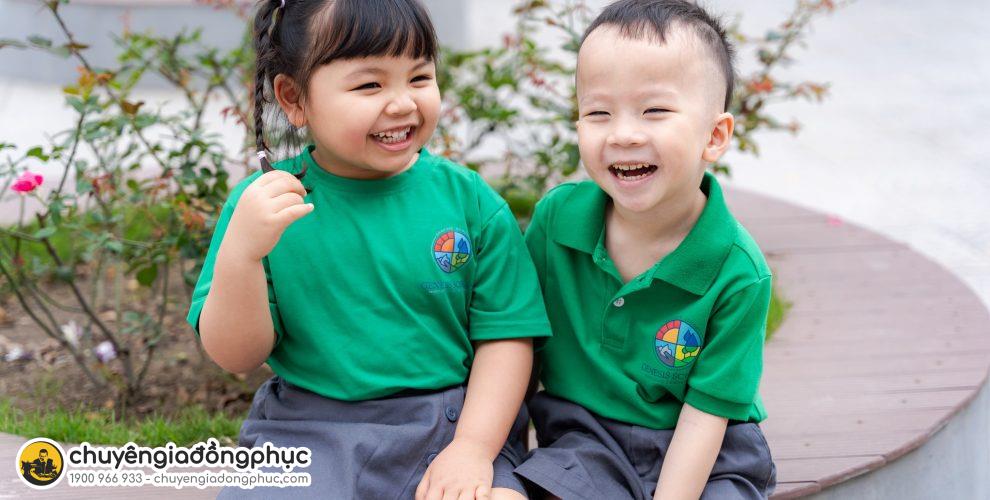 Đồng phục mầm non kiểu cổ tròn