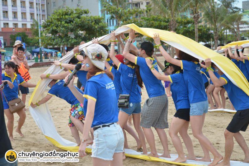 Đặt may áo thun đồng phục teambuilding