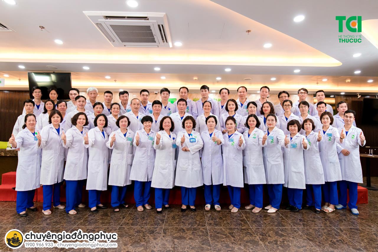 Mẫu đồng phục bệnh viên đẹp, phổ biến