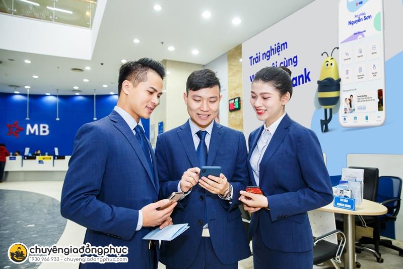 Đồng phục công sở ngành ngân hàng