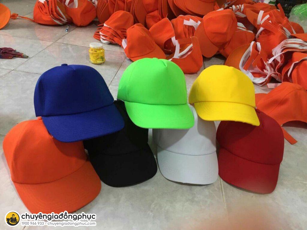 Bảng màu nón mũ đa dạng, đáp ứng thị hiếu người dùng