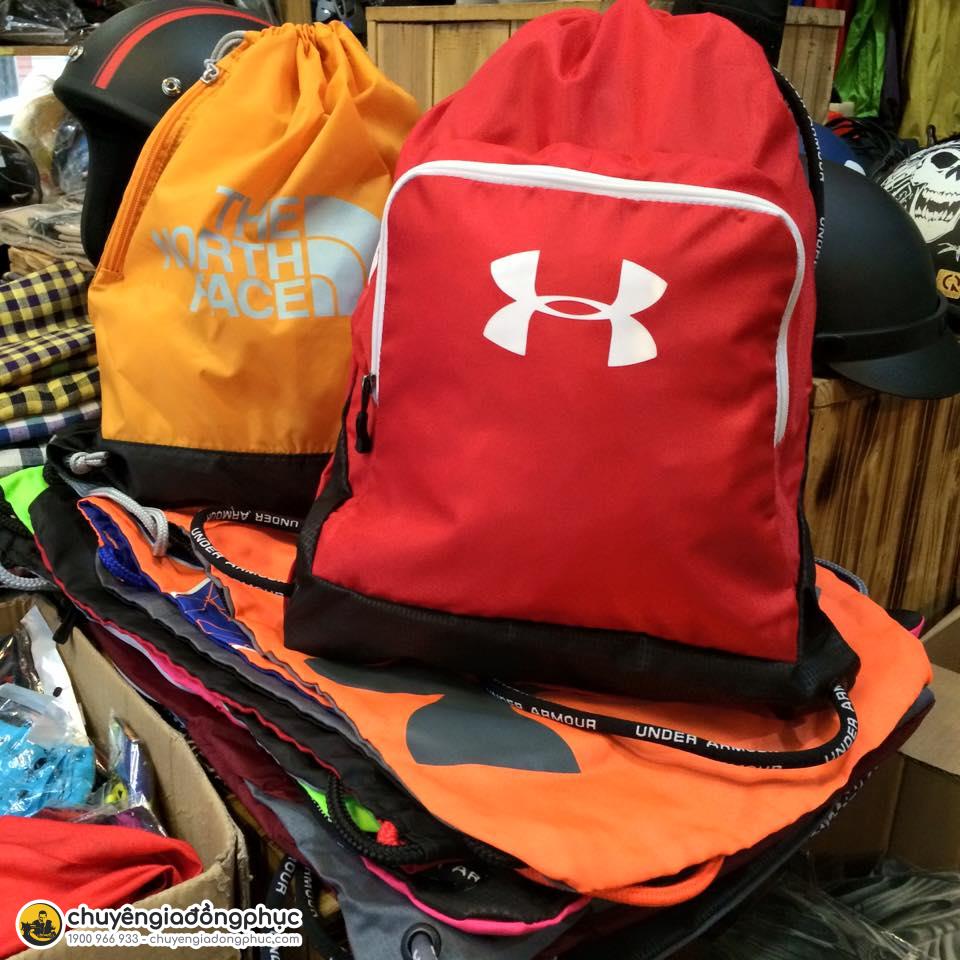 Mẫu balo dây rút được sử dụng làm quà tặng doanh nghiệp